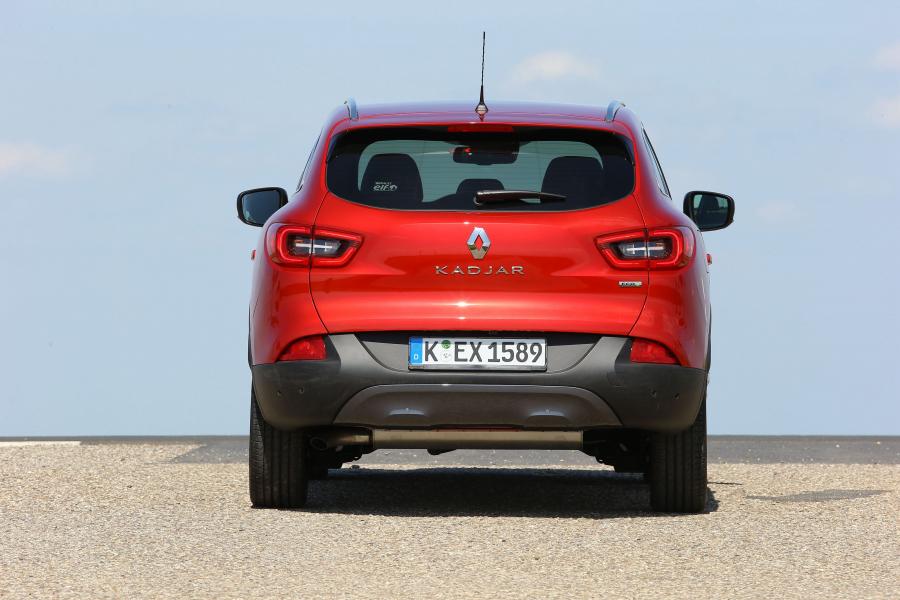  Renault Kadjar Bose 2015 года  (фото 25 из 27)
